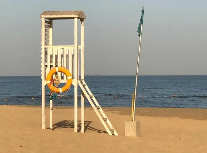 Ain Sokhna 'cosmopolitan' * Ain Sukhna