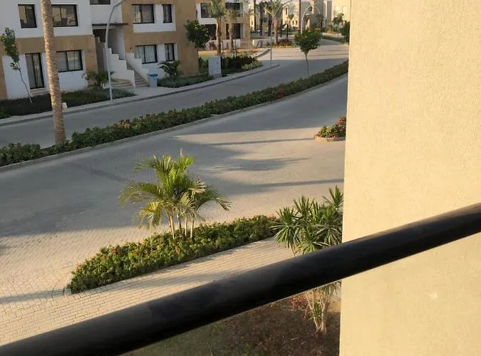 Ain Sokhna 'cosmopolitan' Bed & Breakfast *